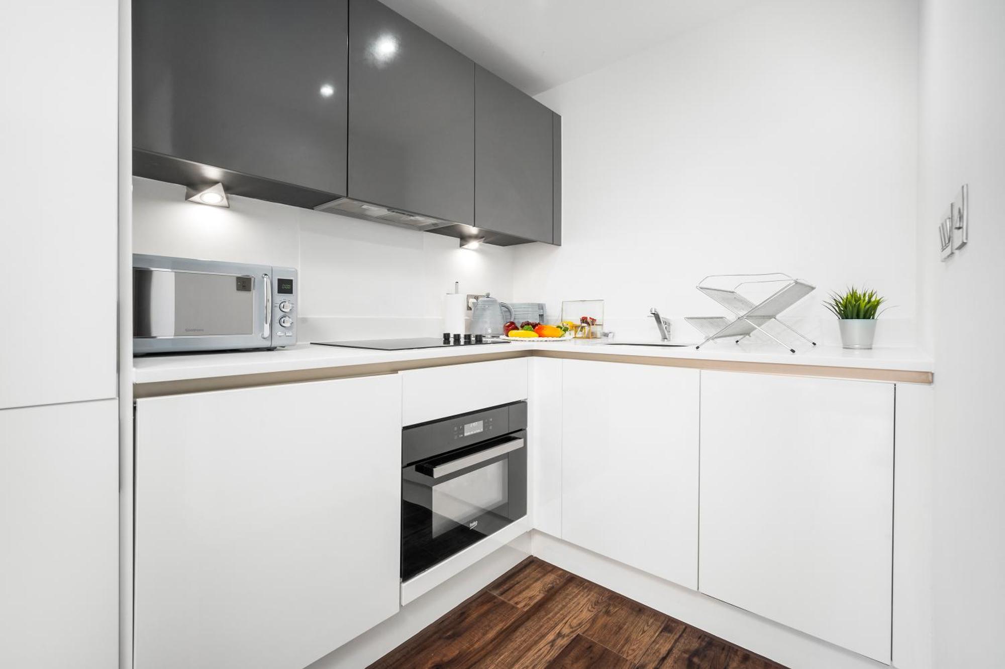 Apartment Luxury - Centre - Rated - 318h *